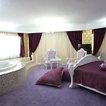 Отель Grand Corner Boutique Измир