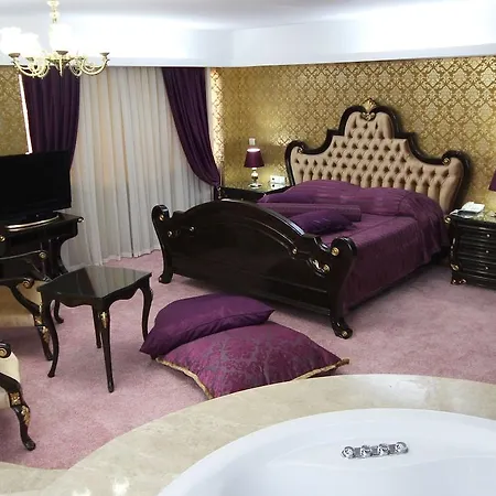 Grand Corner Boutique 4* İzmir