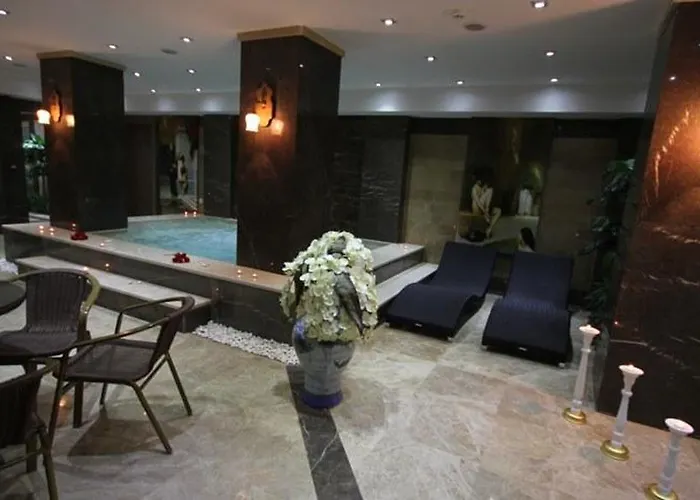 Grand Corner Boutique Esmirna