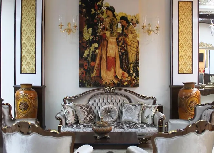 Grand Corner Boutique Hotel