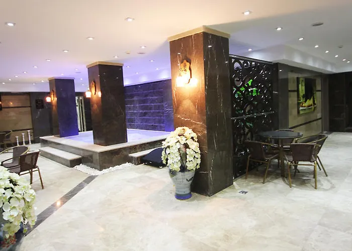 Hotel Grand Corner Boutique 4*