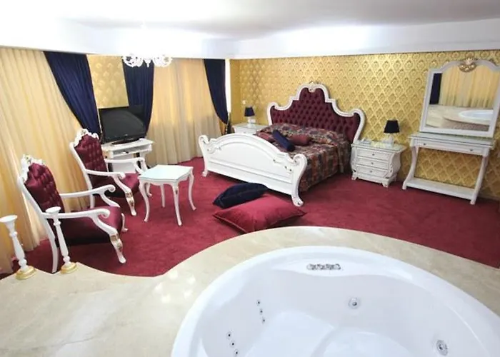 Hotel Grand Corner Boutique 4*