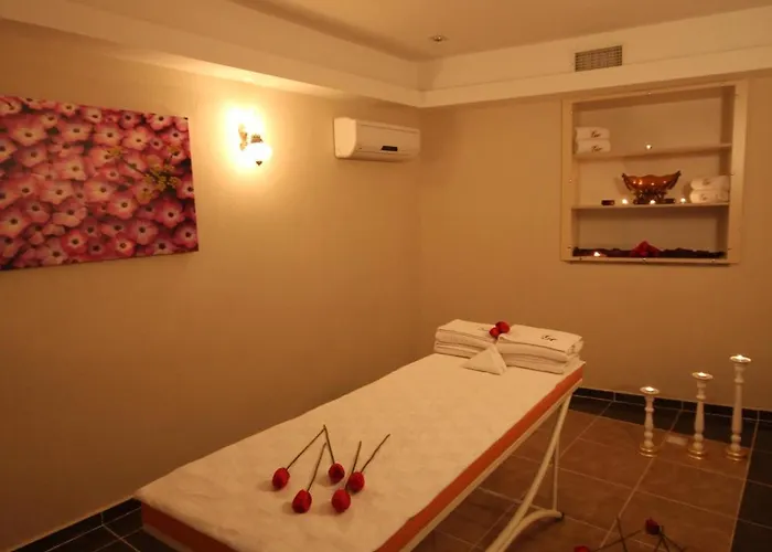 Hotel Grand Corner Boutique