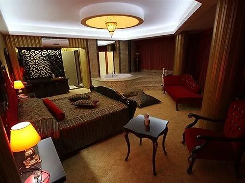 Grand Corner Boutique Esmirna