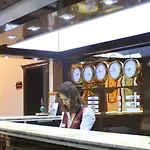 Grand Corner Boutique 4*