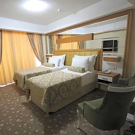 Grand Corner Boutique 4* Izmir