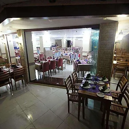 Grand Corner Boutique 4* Izmir