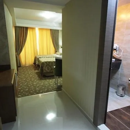 ホテル Grand Corner Boutique 4*