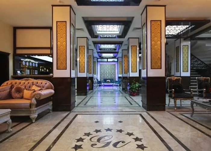 Hotel Grand Corner Boutique 4*