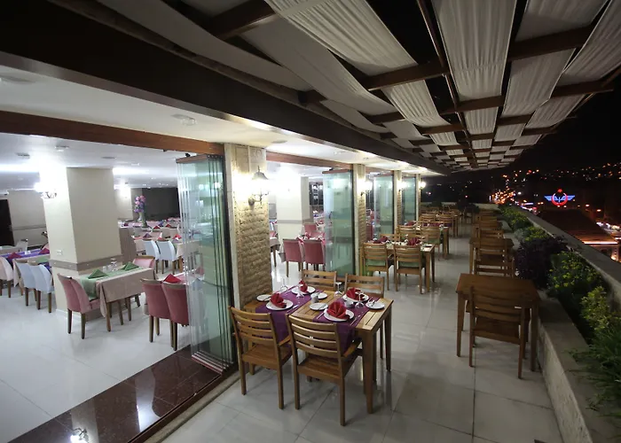 Hotel Grand Corner Boutique 4*