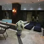 Grand Corner Boutique Esmirna