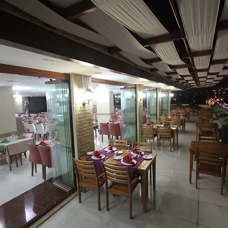 Hotel Grand Corner Boutique 4*