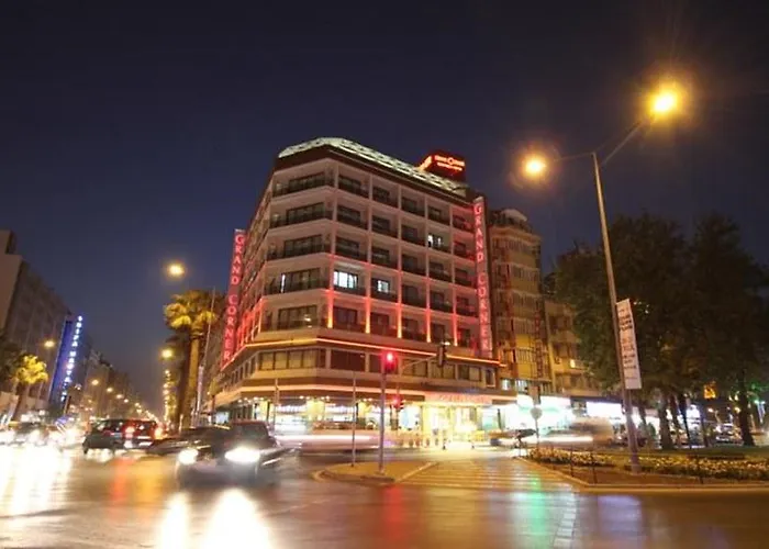 Grand Corner Boutique Hotel
