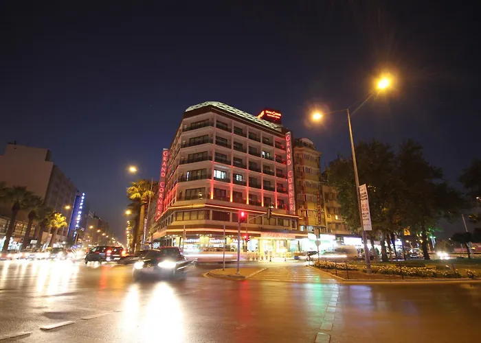 Grand Corner Boutique İzmir