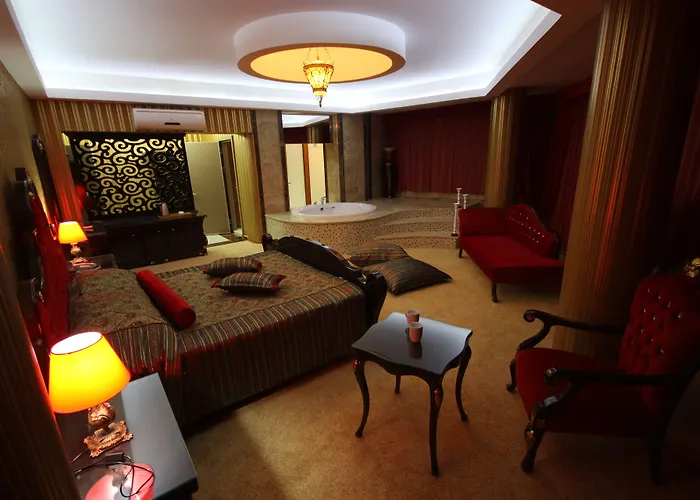 Grand Corner Boutique İzmir